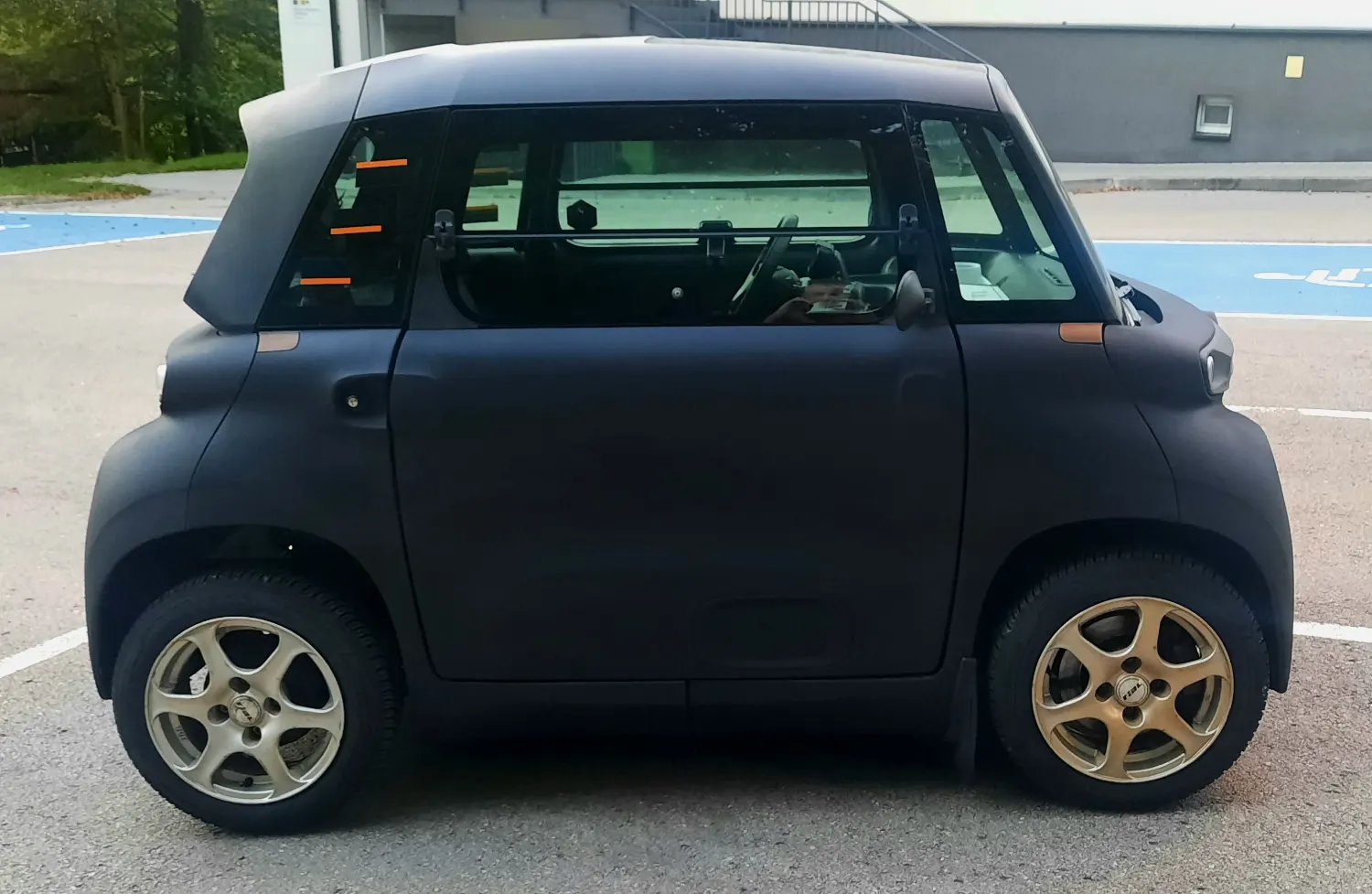 Citroen AMI 8PS 18tkm ELEKTRYCZNY L6e — zdjęcie 4 z 15