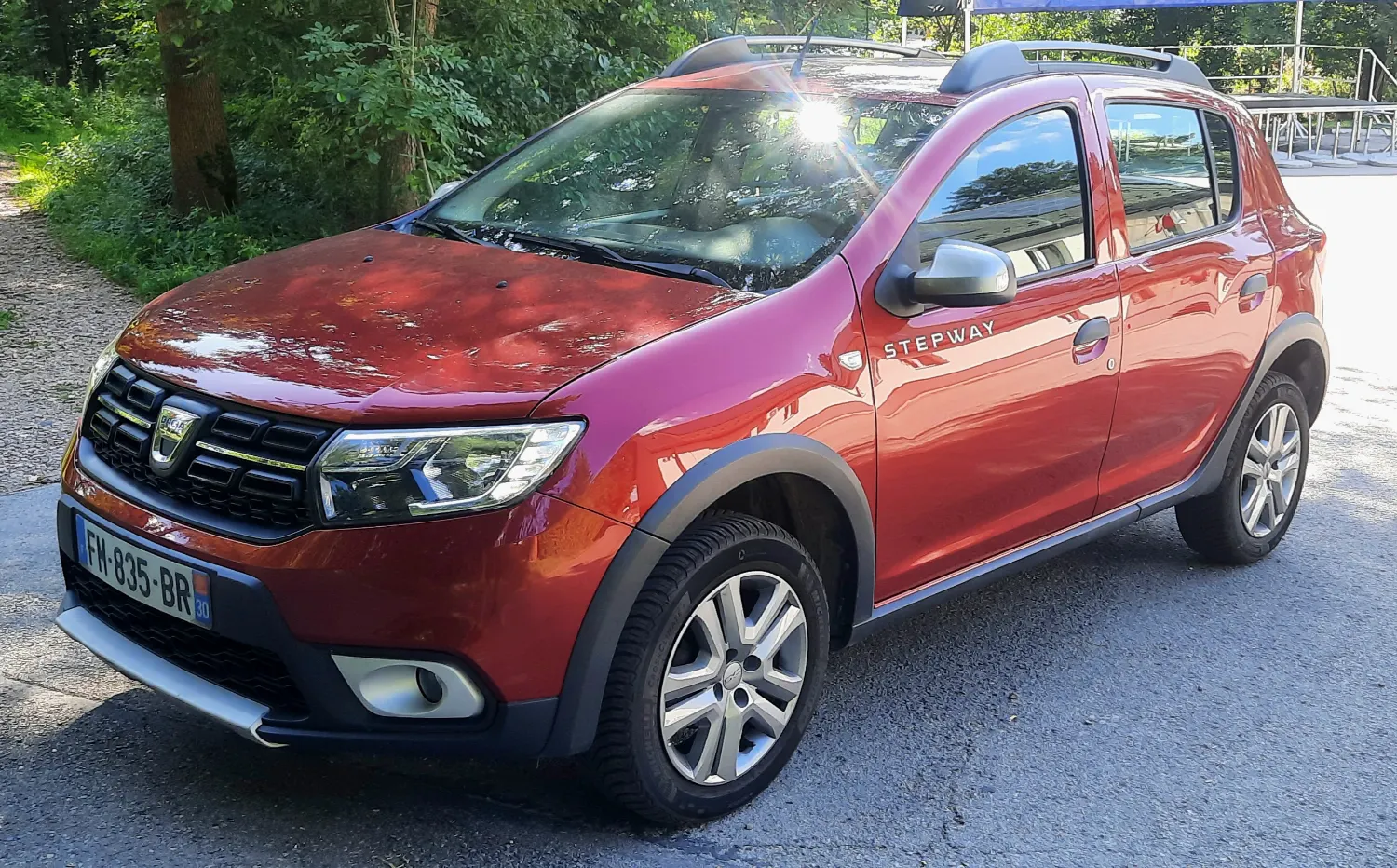 Dacia Sandero Stepway 0.9TCe-90PS Ambiance EU6 Navi Klima 72tkm  — zdjęcie 1 z 20