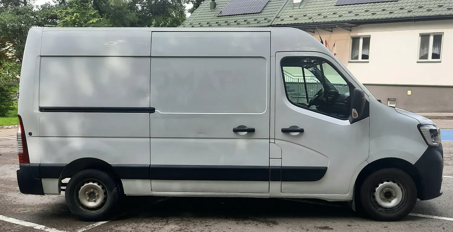 Renault Master RED-Line 2.3-136PS 63tkm Klima L2H2 LED — zdjęcie 4 z 24