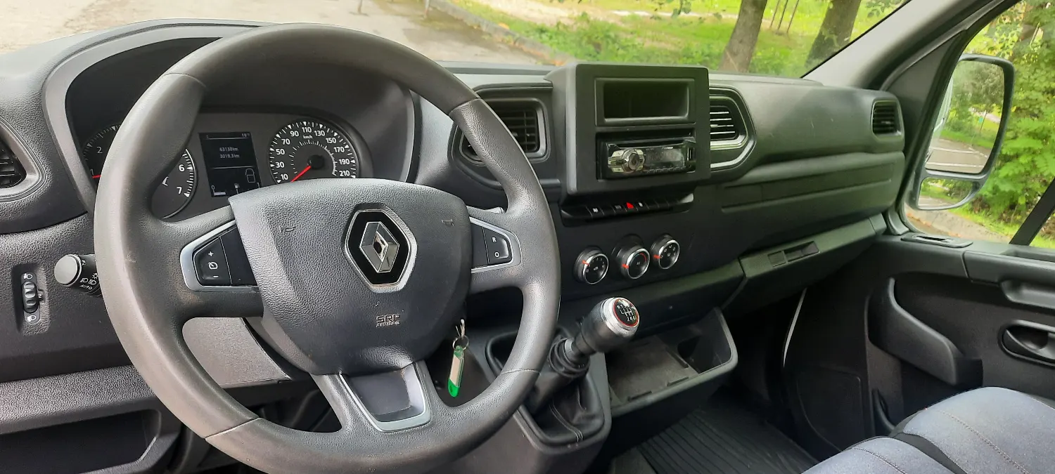 Renault Master RED-Line 2.3-136PS 63tkm Klima L2H2 LED — zdjęcie 11 z 24