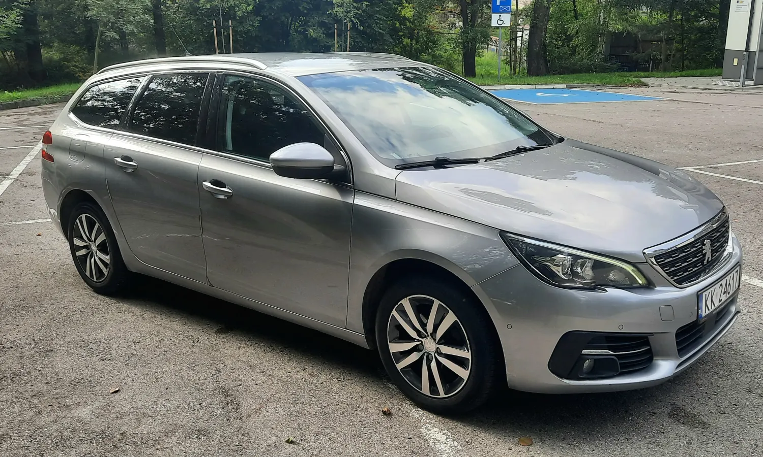 Peugeot 308 1.5HDi-102PS Business Line Navi Klima Kamera — zdjęcie 3 z 22