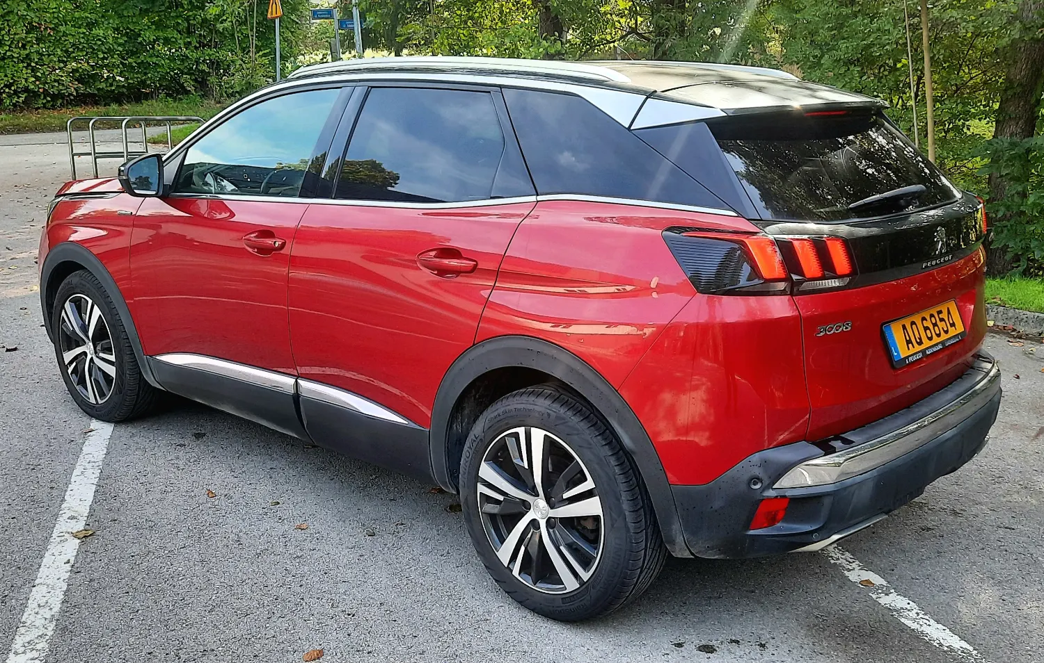 Peugeot 3008 1.6 PureTech GPF GT Line S&S EAT8 94tkm  — zdjęcie 7 z 24