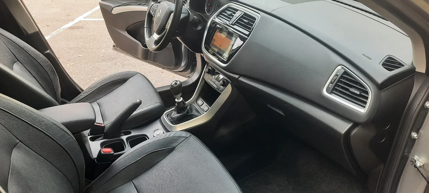 Suzuki SX4 S-Cross 1.4-140 PS Boosterjet Allgrip Comfort+ Skóra Klima Kamera Panorama 60tkm — zdjęcie 21 z 24