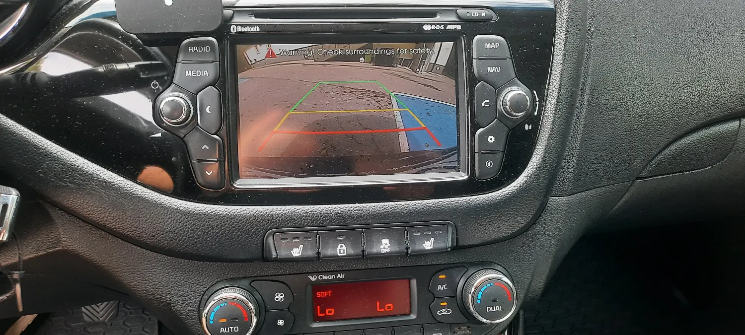 Kia Ceed 1.6 CRDi 128 Dream Team Edition Navi Kamera Klima — zdjęcie 12 z 20