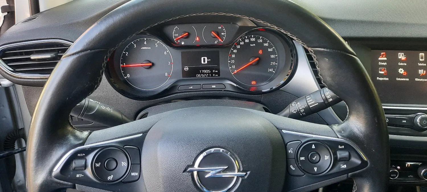 Opel Crossland X 1.2T-110PS 69tkm Enjoy Salon PL  — zdjęcie 11 z 23
