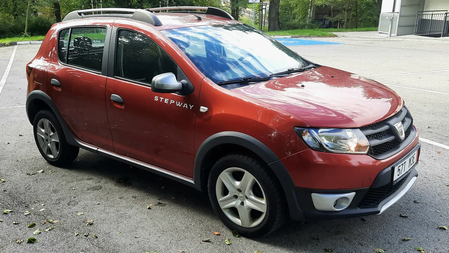 Dacia Sandero Stepway 0.9TCe-90PS Laureate Navi LPG-Gaz — zdjęcie 3 z 21