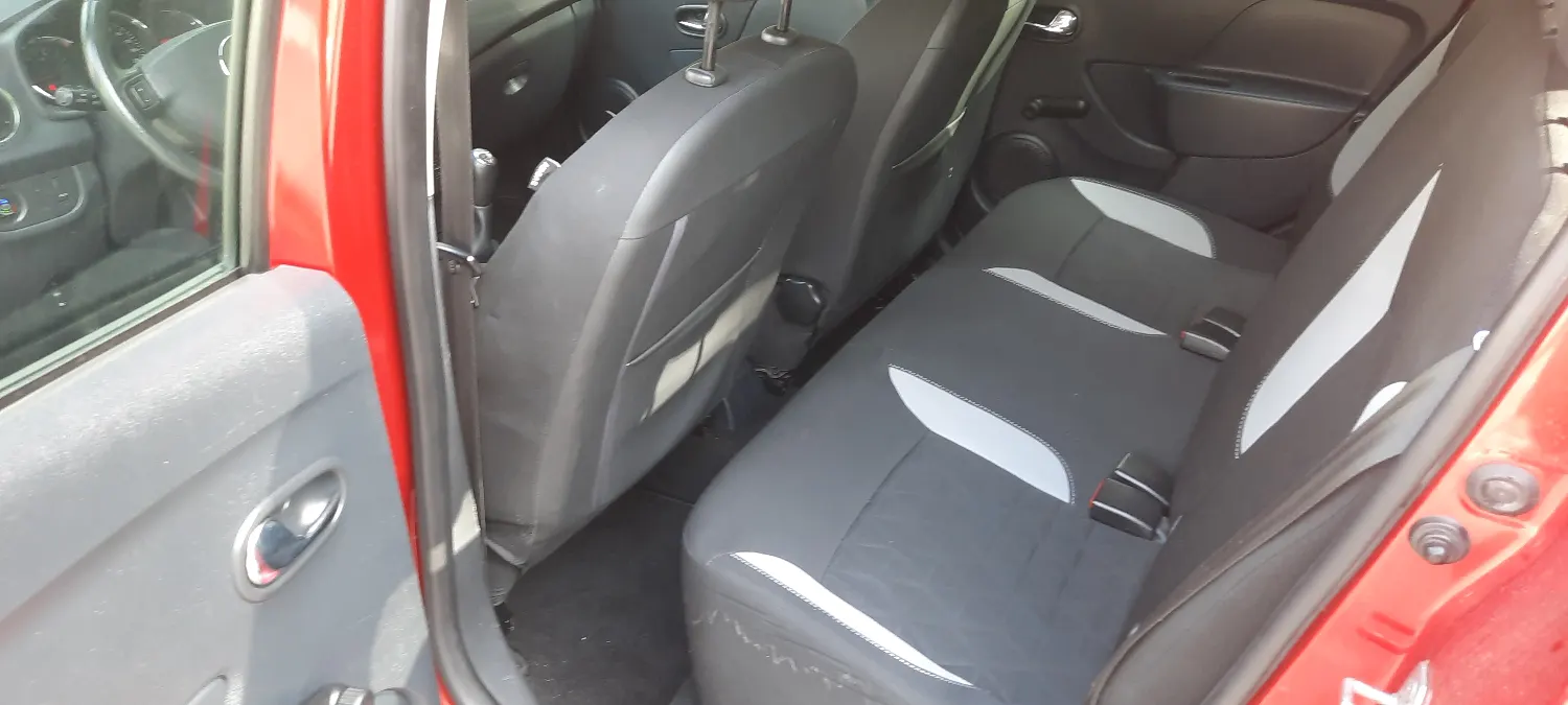 Dacia Sandero Stepway 0.9TCe-90PS Laureate Navi LPG-Gaz — zdjęcie 14 z 21