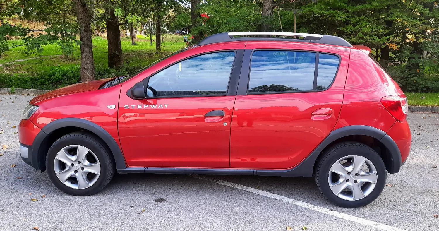Dacia Sandero Stepway 0.9TCe-90PS Laureate Navi LPG-Gaz — zdjęcie 7 z 21