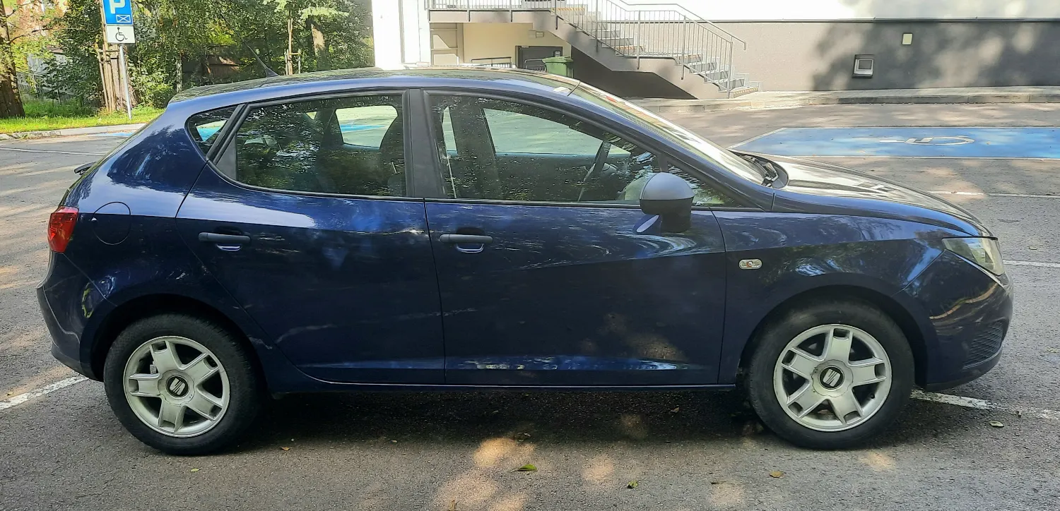 Seat Ibiza 1.2 12V Reference 70PS 190tkm Klima — zdjęcie 4 z 21