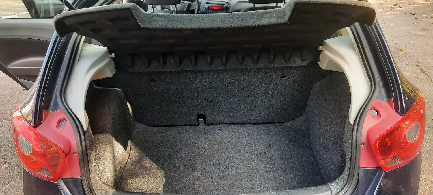 Seat Ibiza 1.2 12V Reference 70PS 190tkm Klima — zdjęcie 15 z 21