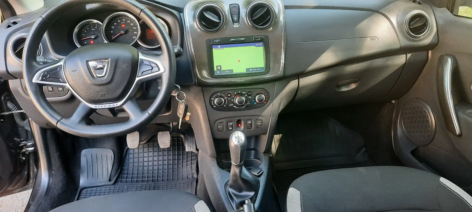 Dacia Sandero Stepway 1.5DCi-90PS 135tkm Outdor Navi Klima Kamera — zdjęcie 14 z 24