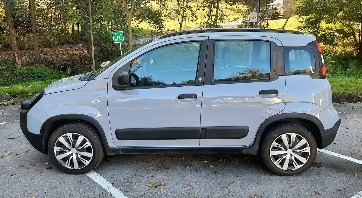 Fiat Panda 0.9 TwinAir 85PS Cross 4x2 58tkm Klima Navi — zdjęcie 8 z 21
