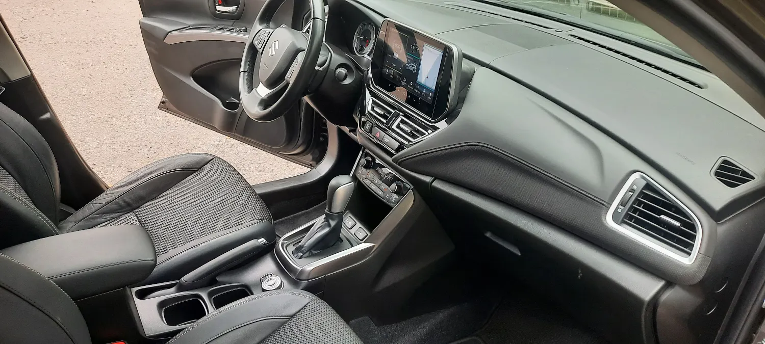 Suzuki SX4 S-Cross 1.4 Boosterjet Hybrid Allgrip Comfort+ Automat Skóra Panorama — zdjęcie 19 z 22