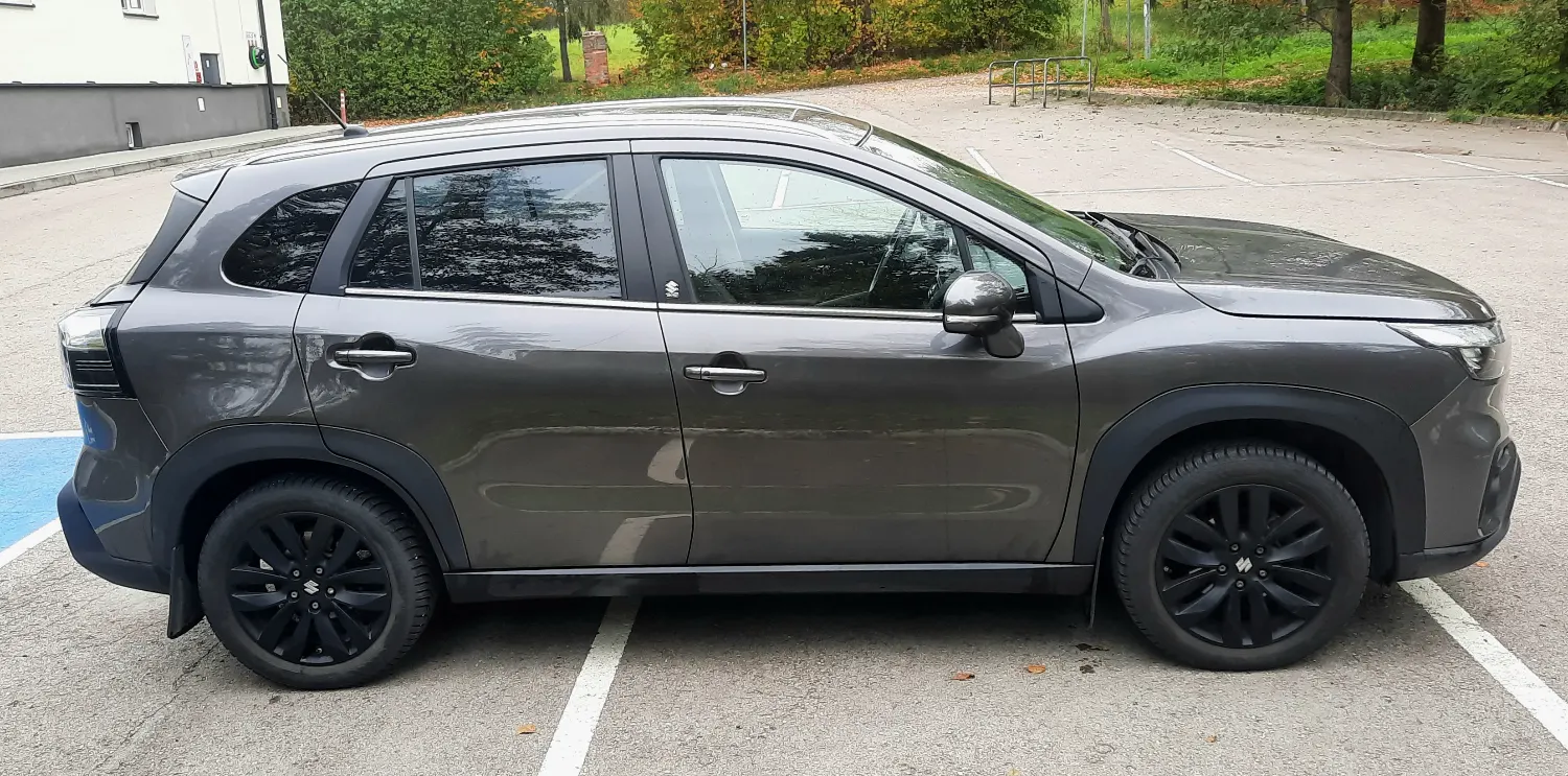 Suzuki SX4 S-Cross 1.4 Boosterjet Hybrid Allgrip Comfort+ Automat Skóra Panorama — zdjęcie 4 z 22