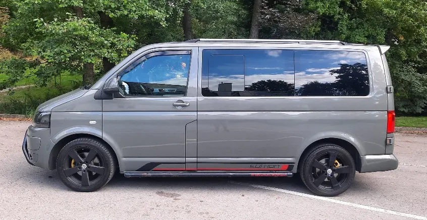 Volkswagen Caravelle Kurz (3-Si.) DPF Navi Klima Kamera — zdjęcie 8 z 19