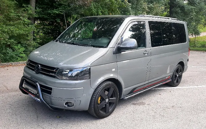 Volkswagen Caravelle Kurz (3-Si.) DPF Navi Klima Kamera — zdjęcie 1 z 19