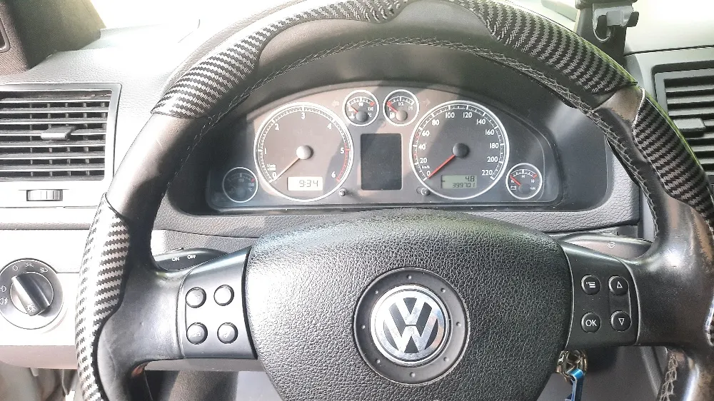 Volkswagen Caravelle Kurz (3-Si.) DPF Navi Klima Kamera — zdjęcie 11 z 19