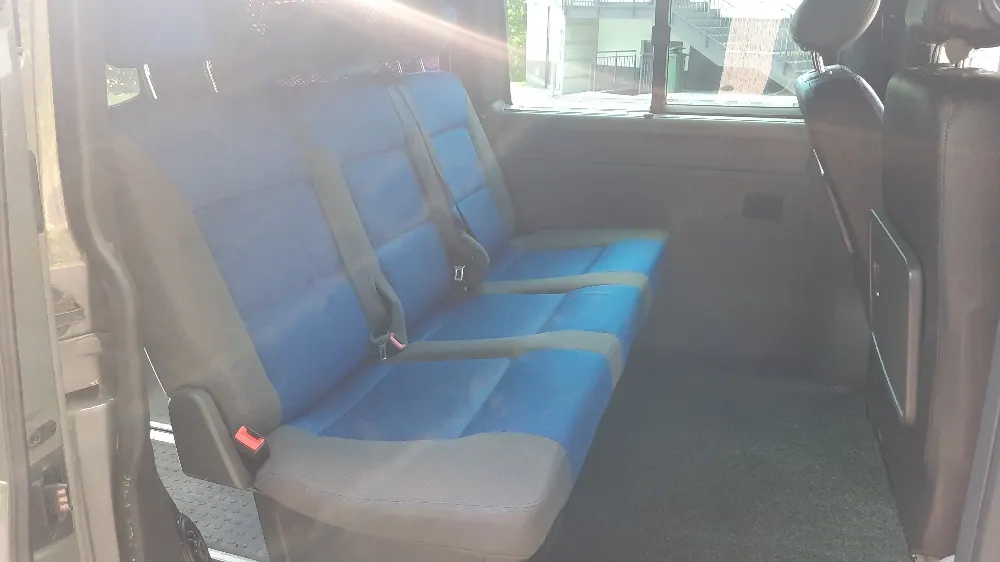 Volkswagen Caravelle Kurz (3-Si.) DPF Navi Klima Kamera — zdjęcie 14 z 19